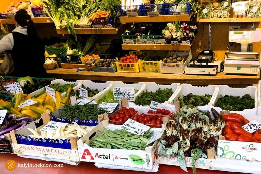 Picture of a produce stall at the Rialto Market