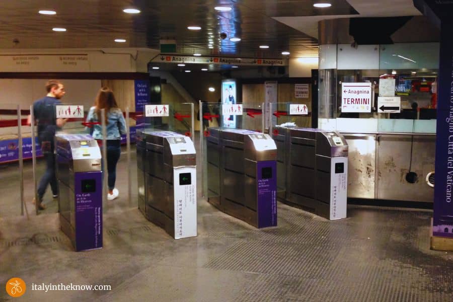 convalida machines at a Metro stop in Rome